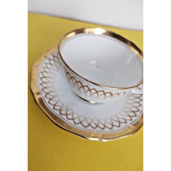 Vintage Adderley Glenmayne Demitasse Cup & Saucer Gold Scroll Bone china England - Picture 3 of 8